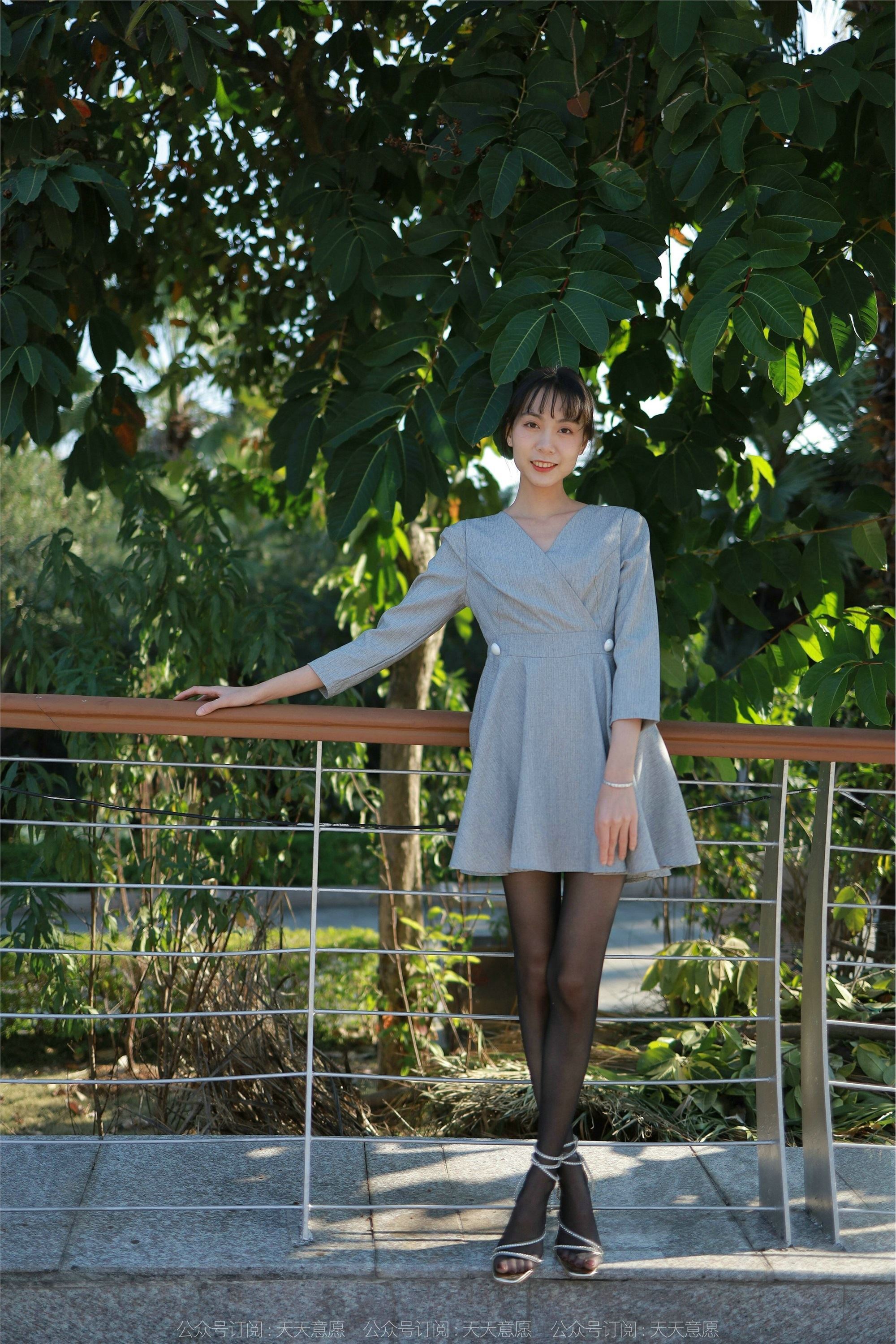 IESS异思趣向  2022.02.15 丝享家1005：团团《暖阳下的黑色丝念》